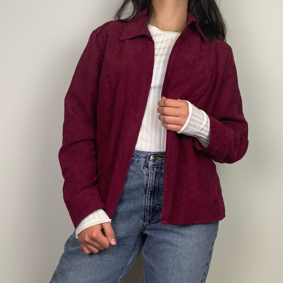 Croft & Barrow Faux Suede Floral Embroidered V-Neck Zip Up Jacket Shirt - Picture 3 of 16